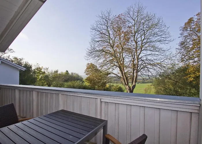 Apartment Mit Balkon, Gratis Nutzung Vom Ahoi Erlebnisbad Und Sauna In Sellin - Haus Blick Zur 14 *